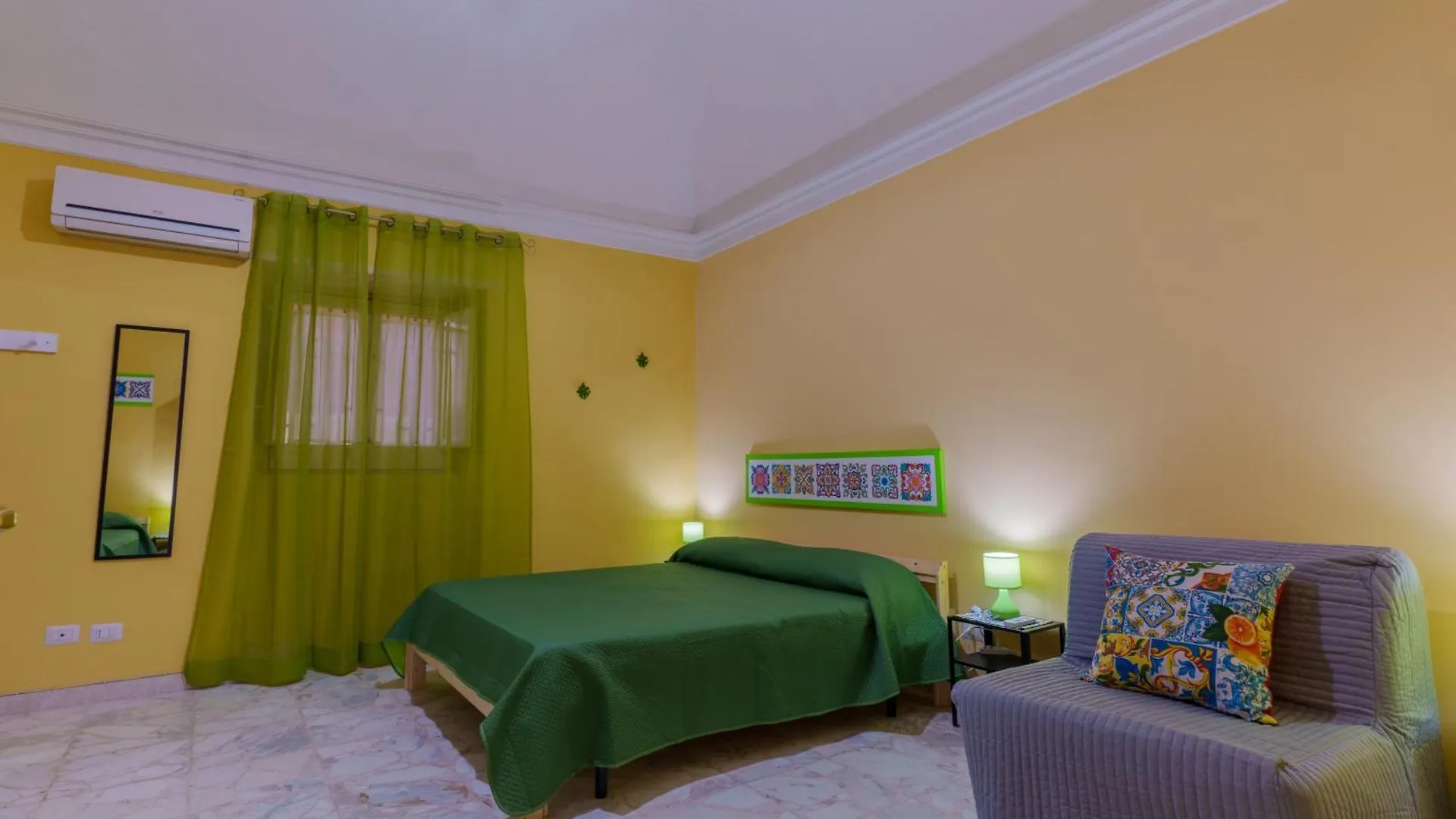 La Tricora Big House Villa Catania Holiday home